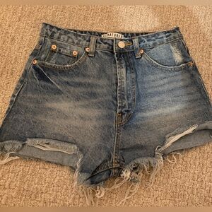 Size small short bundle